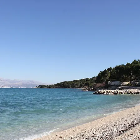Bora - Am Villa Slatine