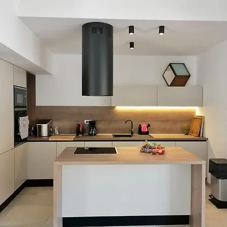 Bora - Am