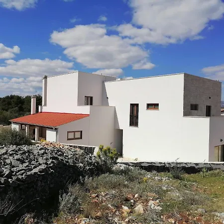 Bora - Am Villa *