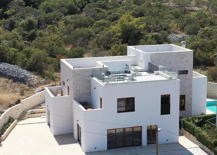 Bora - Am Villa Slatine