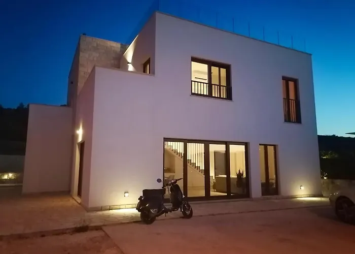 Bora - Am Villa *
