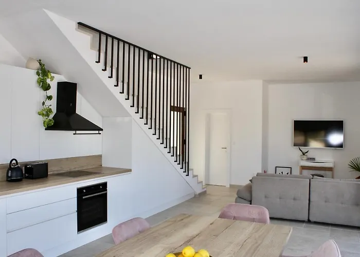 Bora - Am Villa *